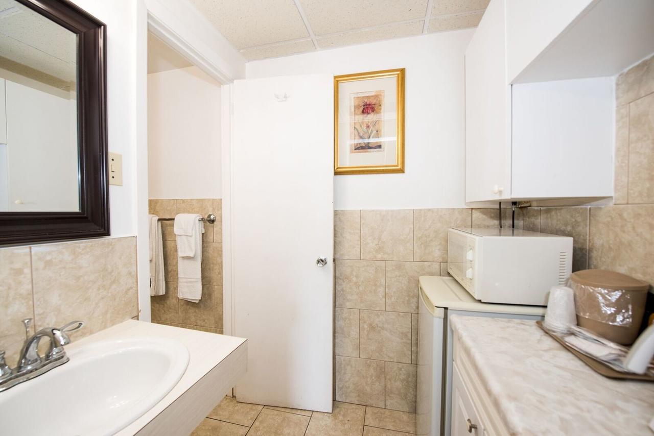 Niagara Parkway Court Motel מראה חיצוני תמונה