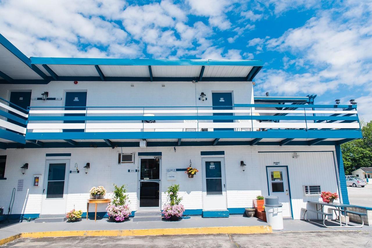 Niagara Parkway Court Motel מראה חיצוני תמונה