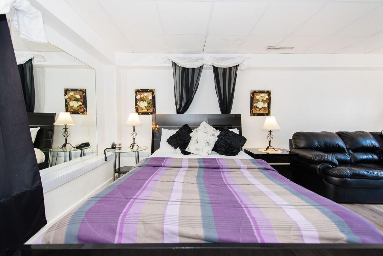Niagara Parkway Court Motel מראה חיצוני תמונה