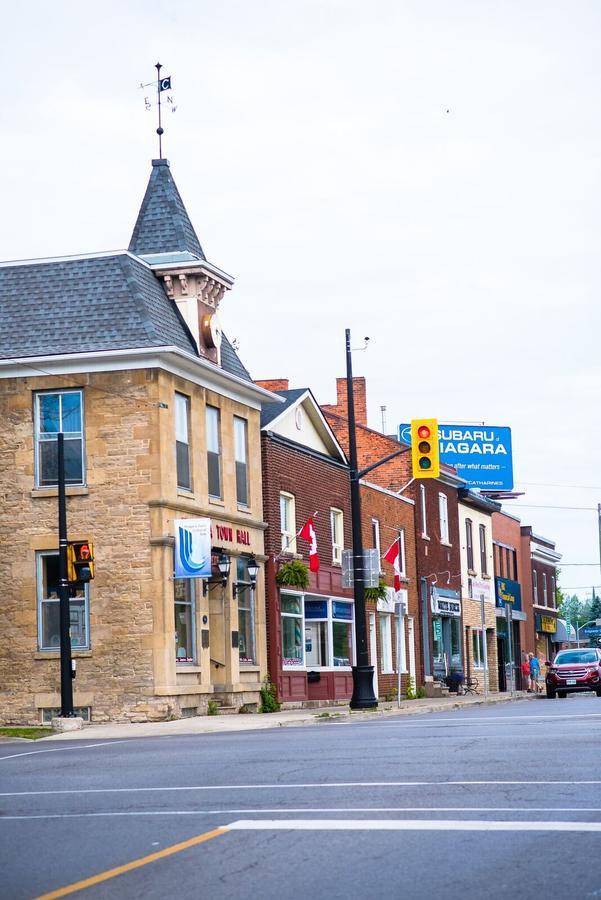 Niagara Parkway Court Motel מראה חיצוני תמונה