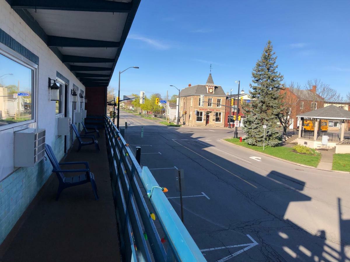 Niagara Parkway Court Motel מראה חיצוני תמונה