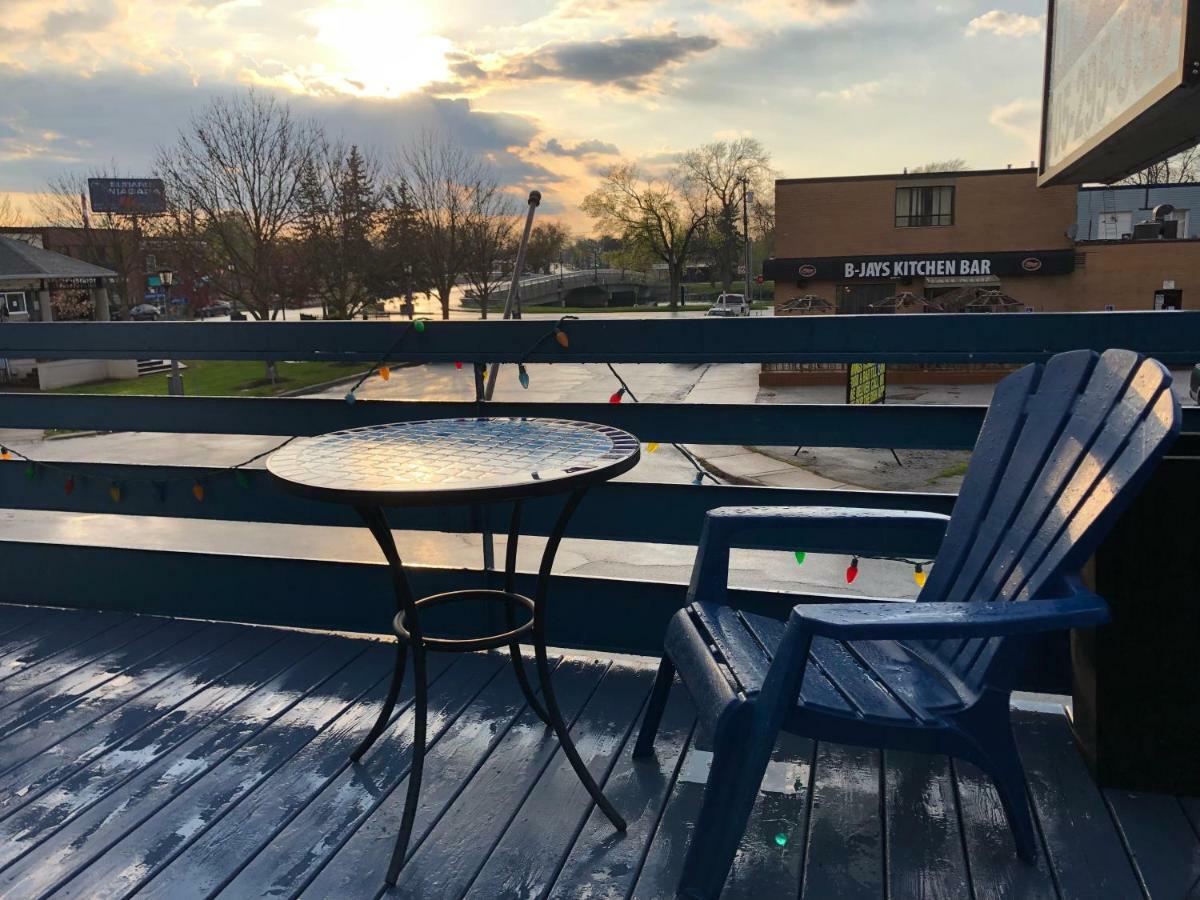 Niagara Parkway Court Motel מראה חיצוני תמונה